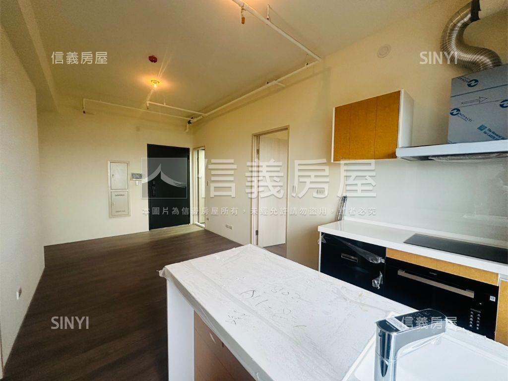 發財樓。超級視野兩房車位房屋室內格局與周邊環境