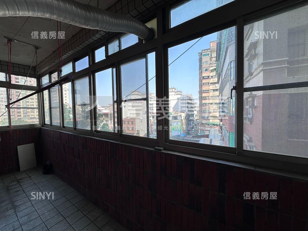 東區│崇明天廈優質三房房屋室內格局與周邊環境