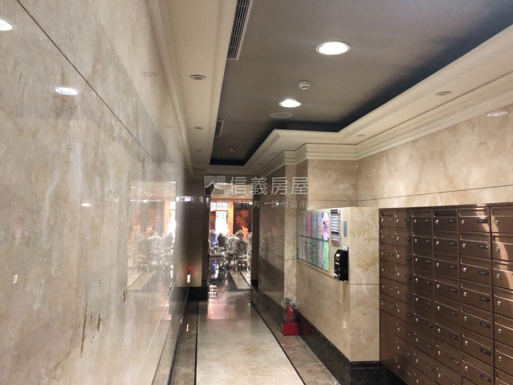 【有富正旺】美裝小宅房屋室內格局與周邊環境