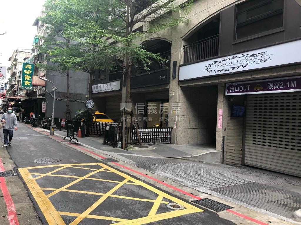 【有富正旺】美裝小宅房屋室內格局與周邊環境