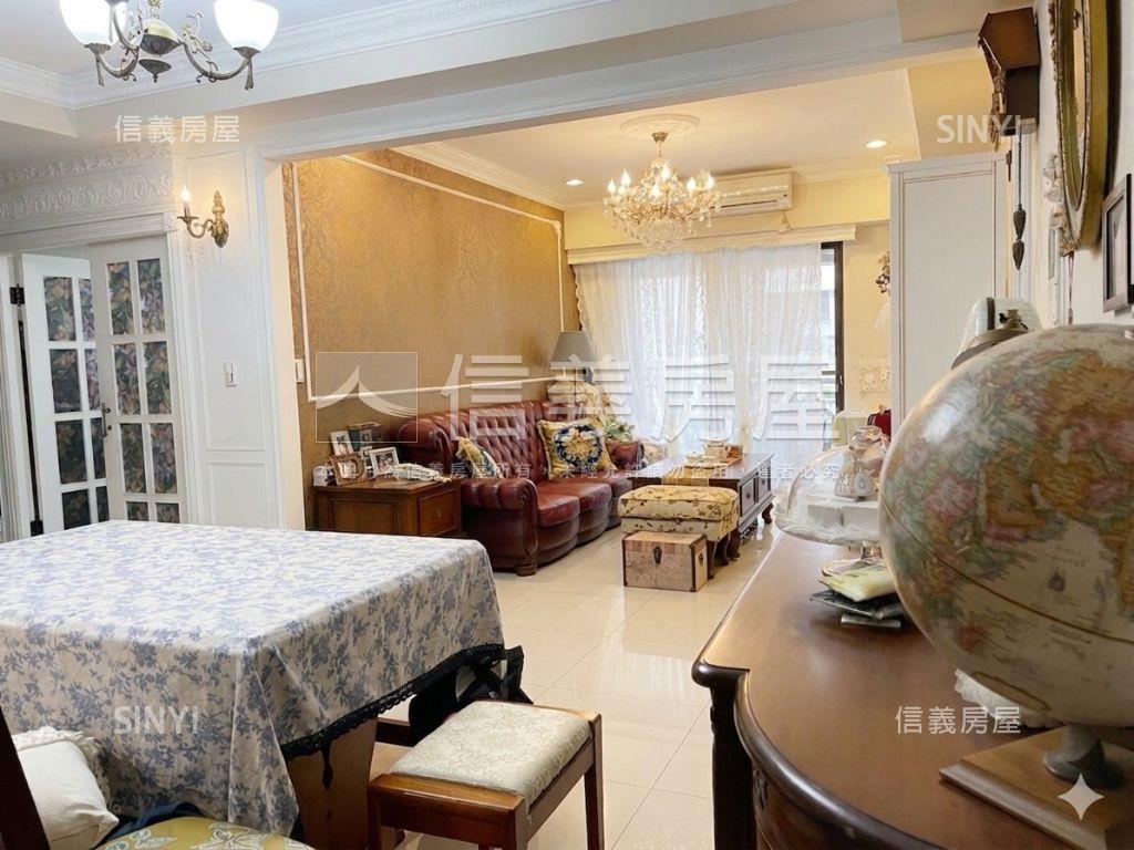 未來市｝家樂福商圈大三房房屋室內格局與周邊環境