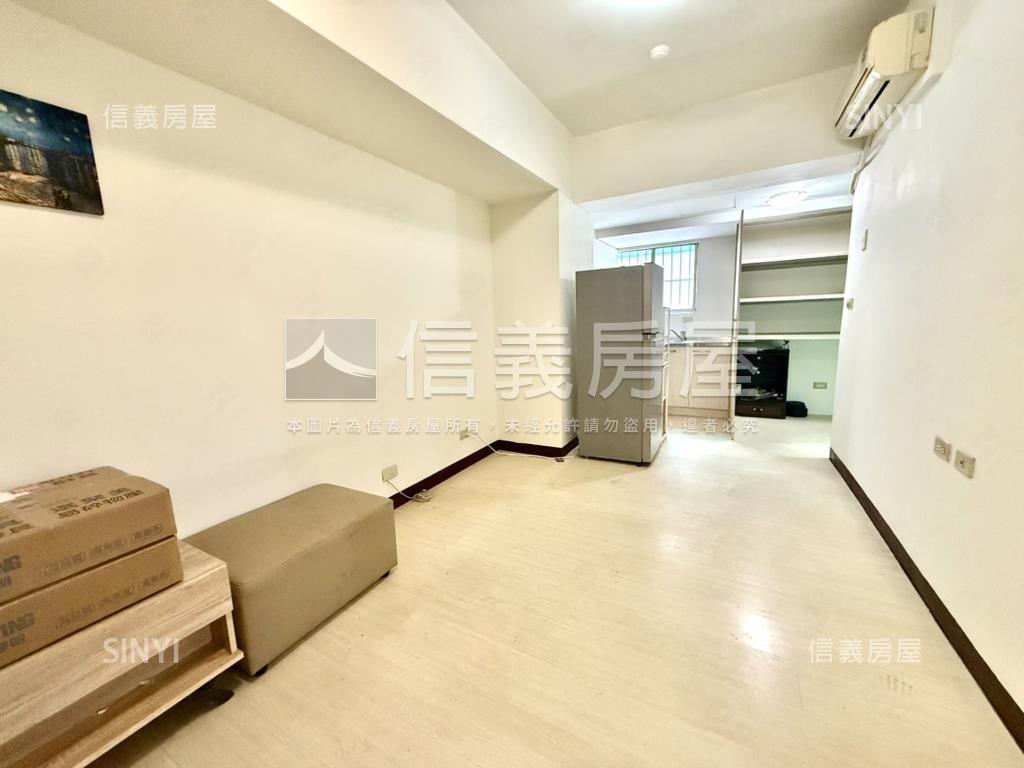 西門採光陽台大套房房屋室內格局與周邊環境