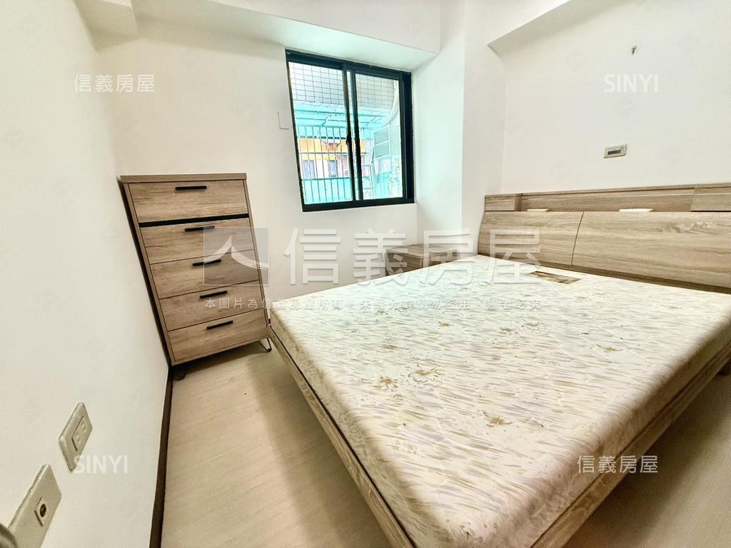 西門採光陽台大套房房屋室內格局與周邊環境