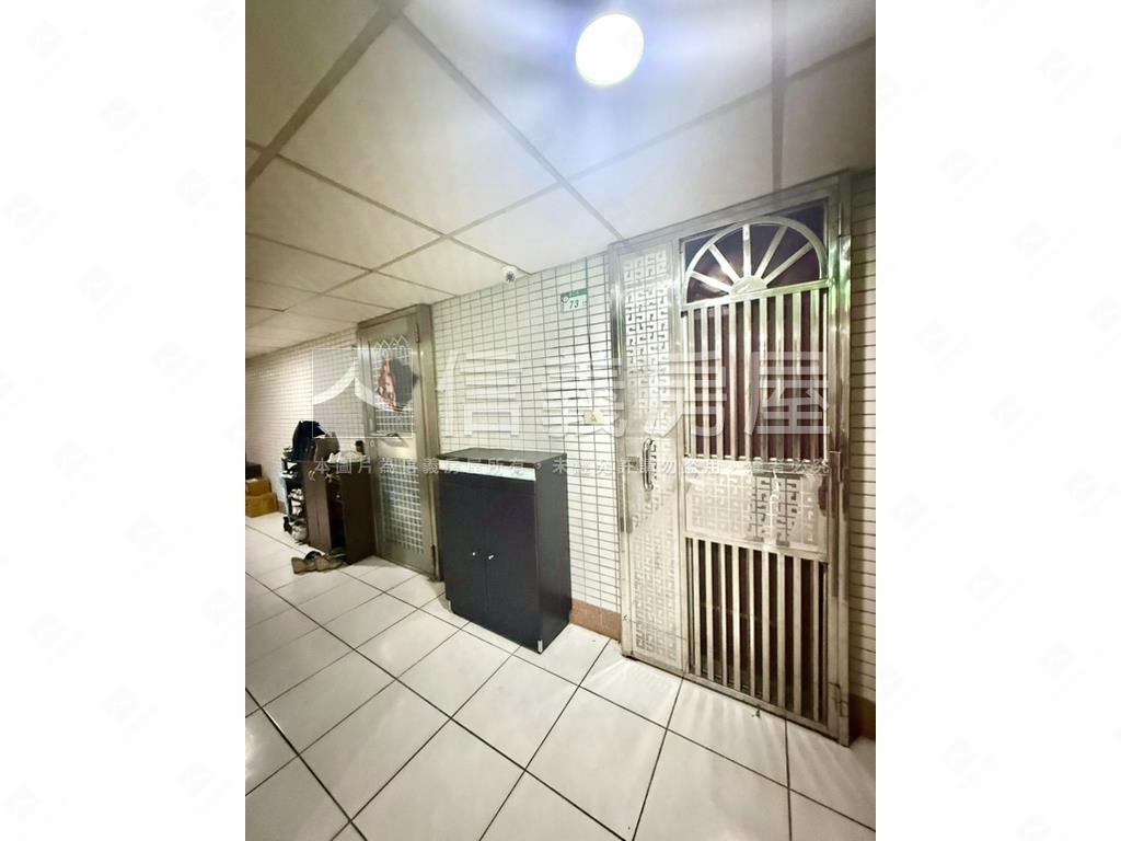 西門採光陽台大套房房屋室內格局與周邊環境
