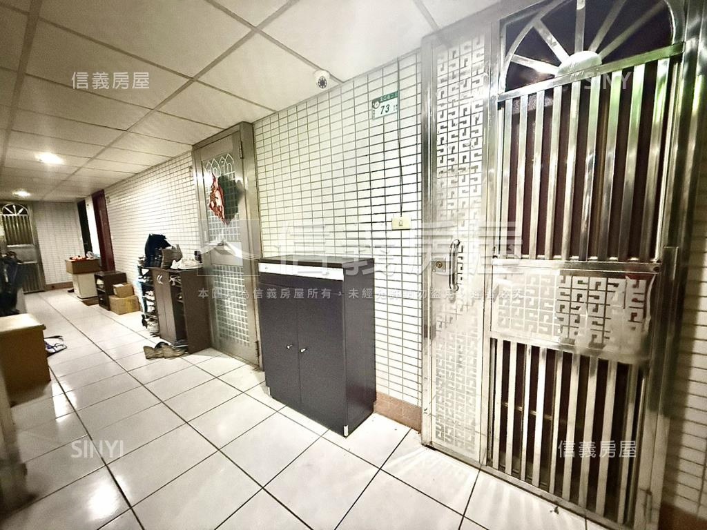 西門採光陽台大套房房屋室內格局與周邊環境
