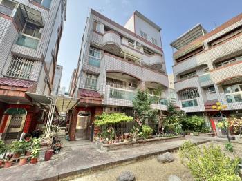 八期孝親雙車位大別墅