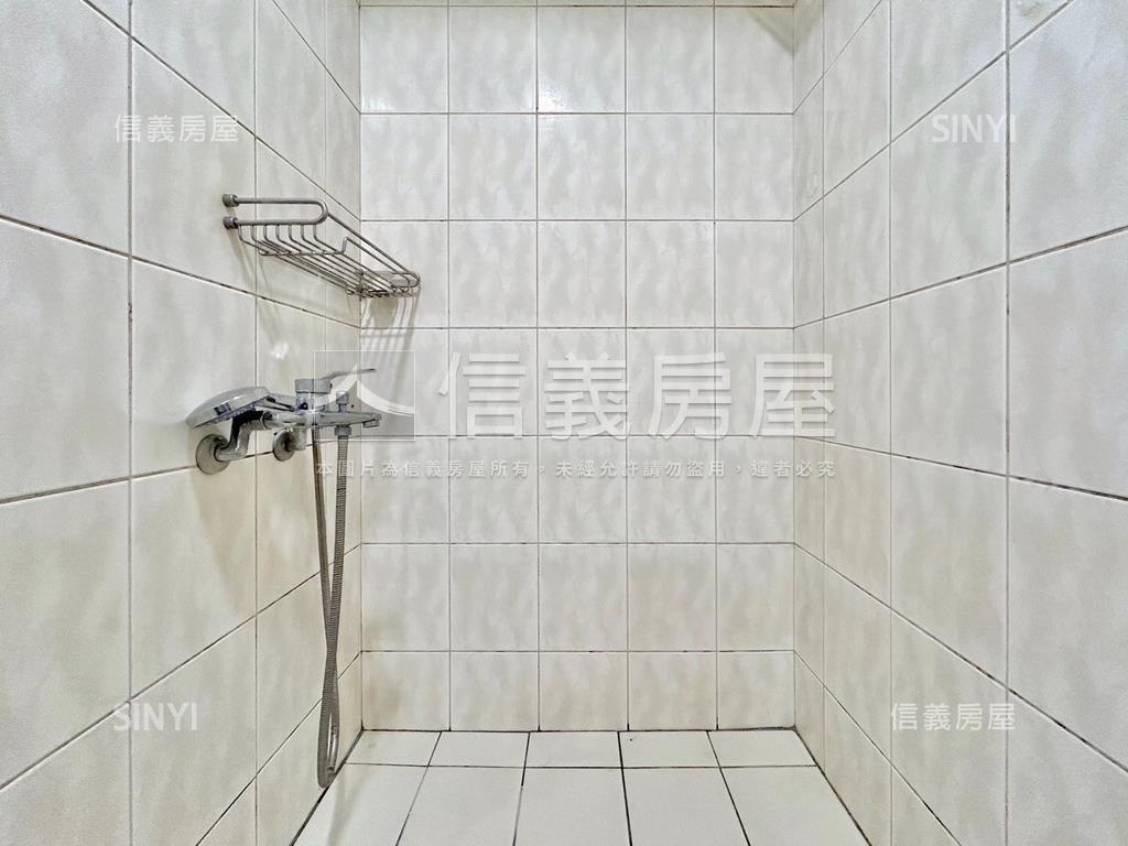 專委昌益桂冠視野大套房房屋室內格局與周邊環境