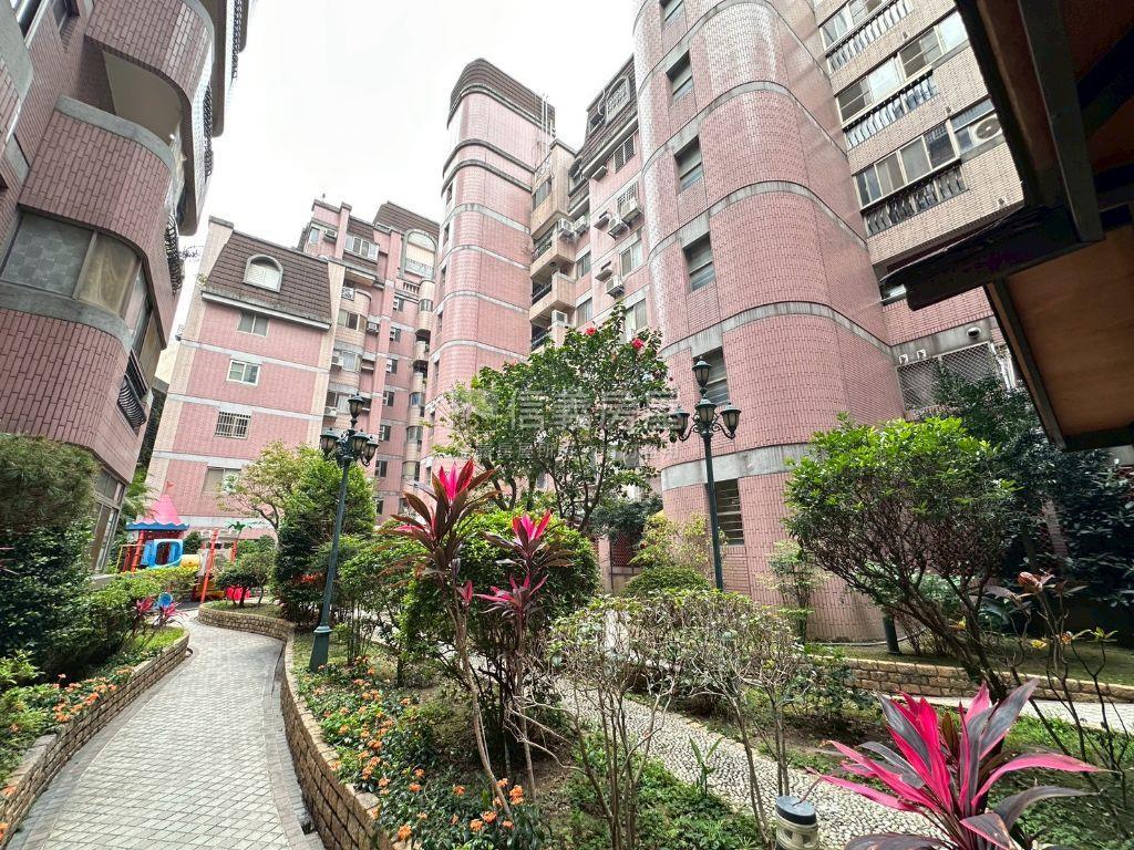 專任大墩學區３房車位房屋室內格局與周邊環境