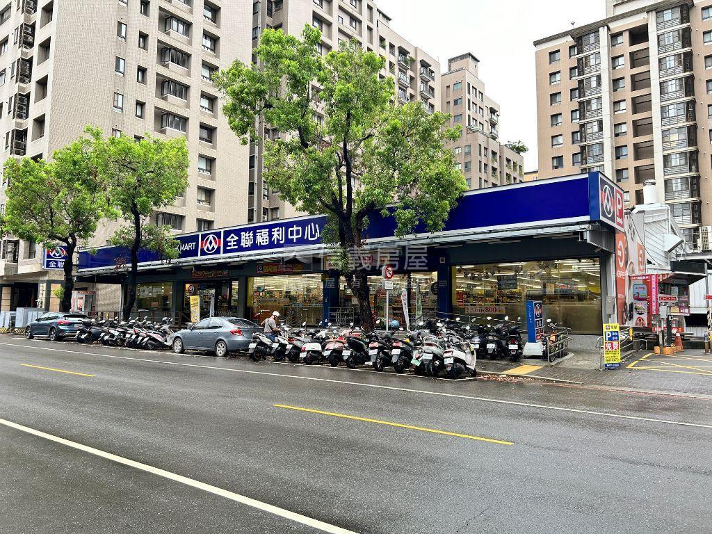 專任大墩學區３房車位房屋室內格局與周邊環境