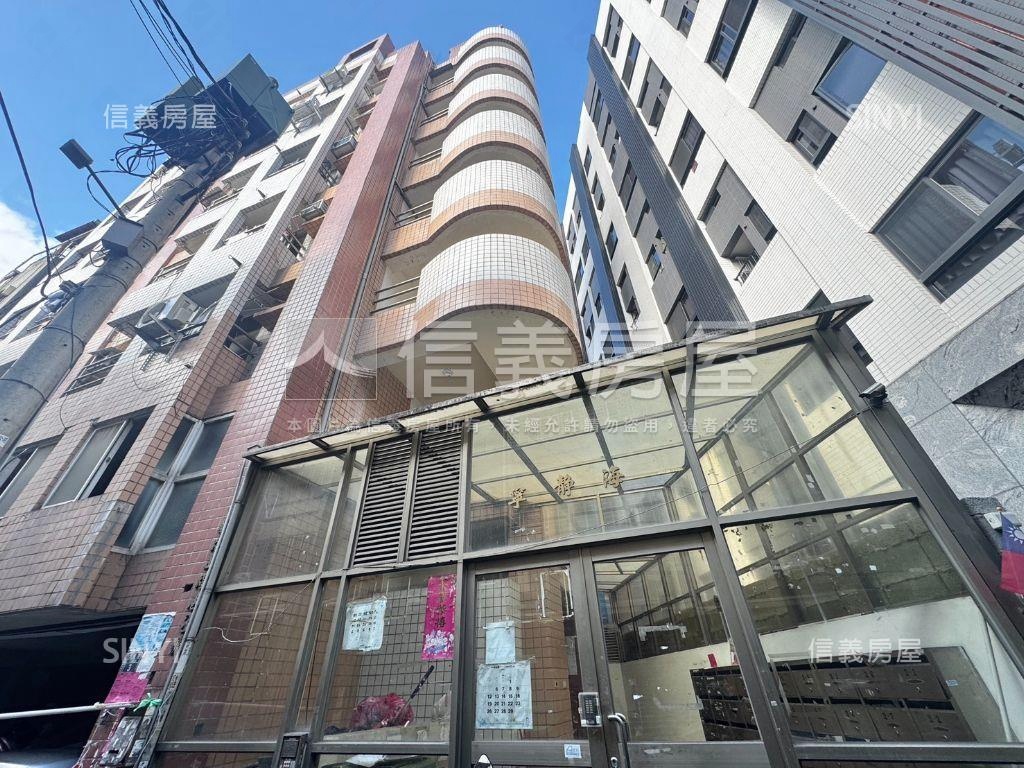 逢甲獨洗曬電梯屋況佳套房房屋室內格局與周邊環境