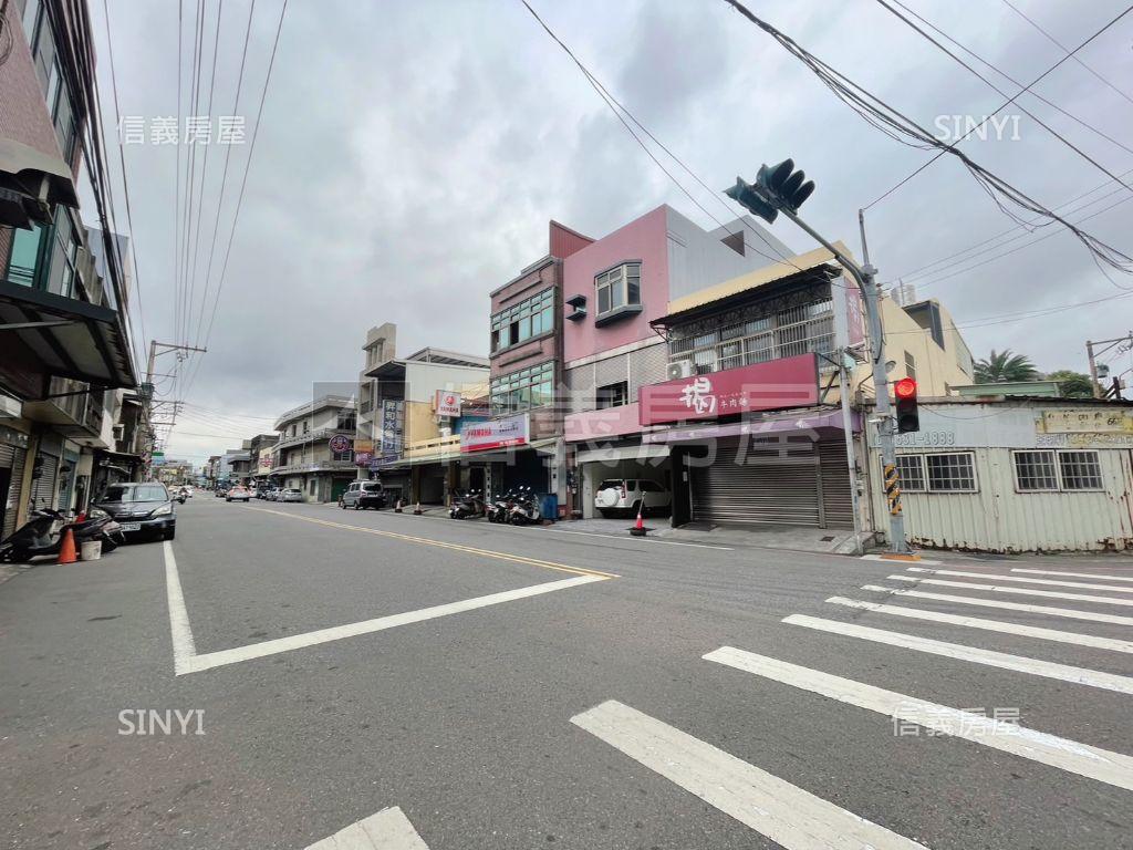 東大路三段臨路店面透天房屋室內格局與周邊環境