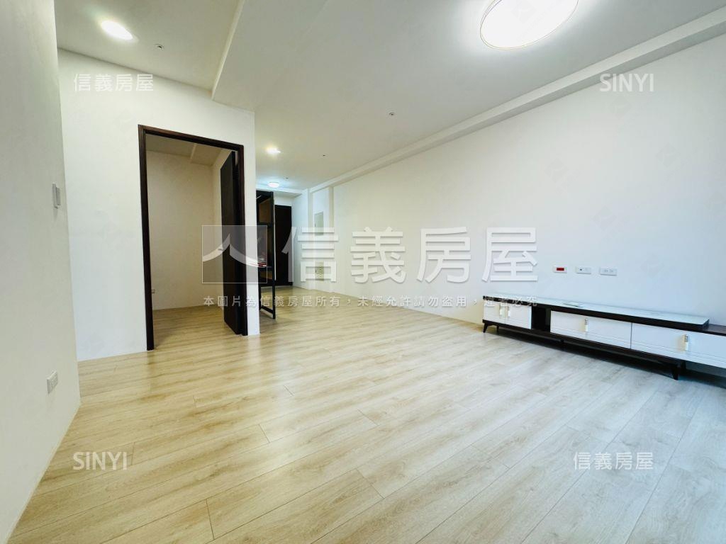 富宇悅峰面中庭兩房車位房屋室內格局與周邊環境