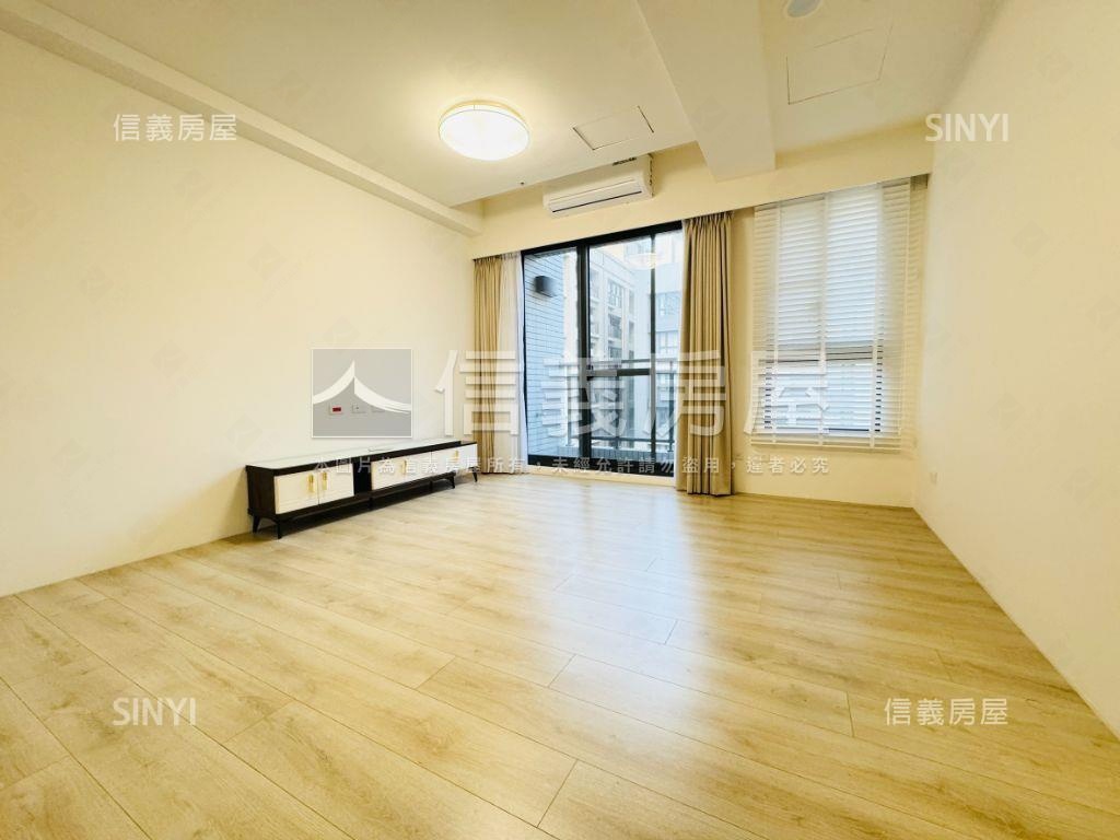富宇悅峰面中庭兩房車位房屋室內格局與周邊環境