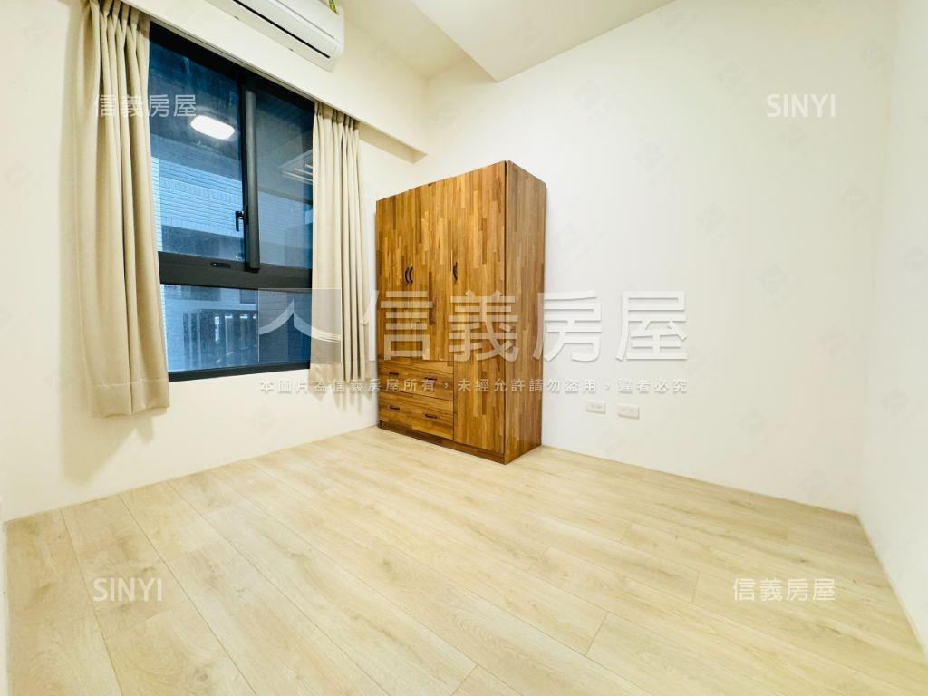 富宇悅峰面中庭兩房車位房屋室內格局與周邊環境