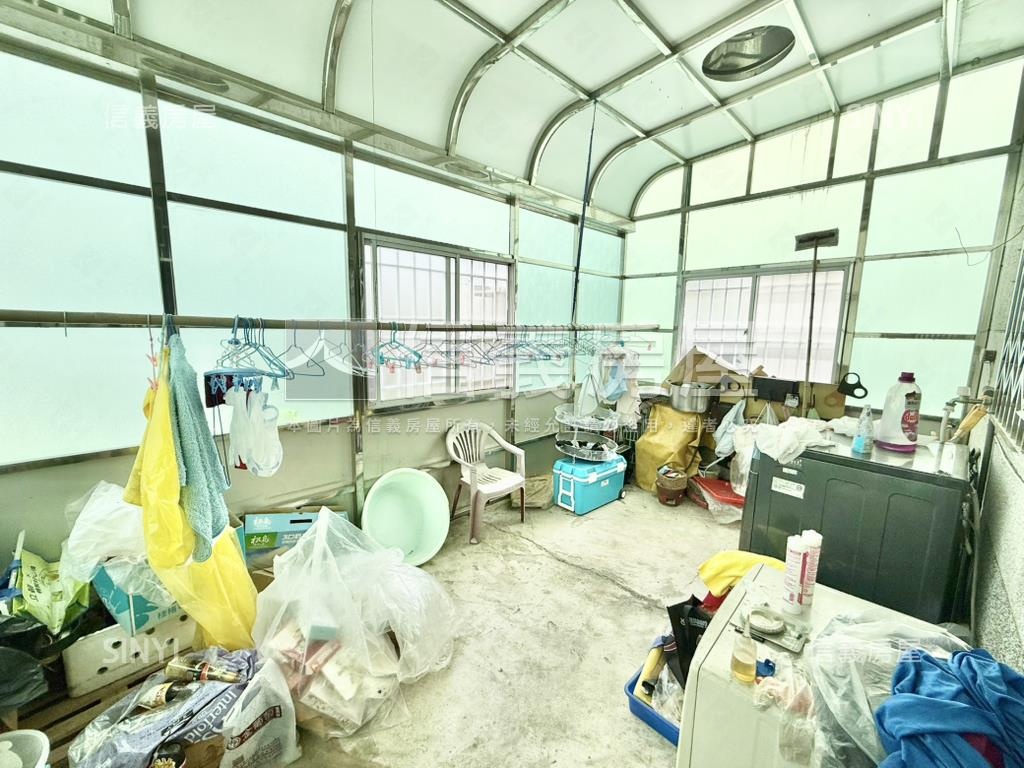 近交流道黃金透天農地房屋室內格局與周邊環境