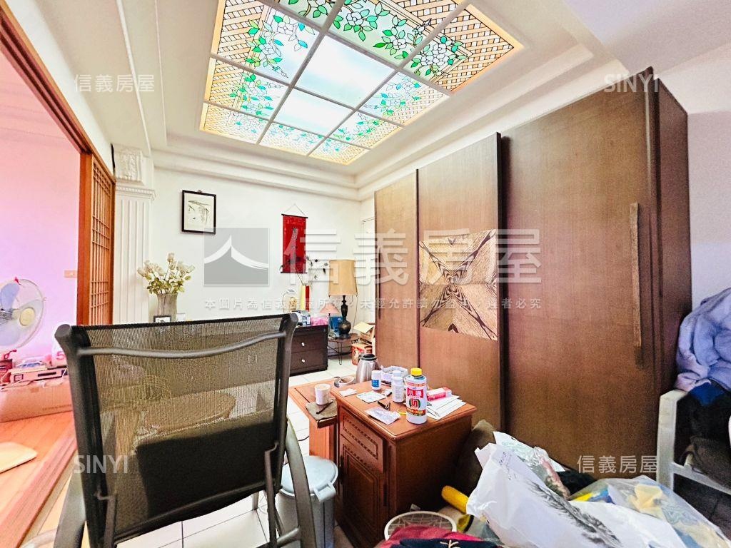 專任｜大第名廈房屋室內格局與周邊環境