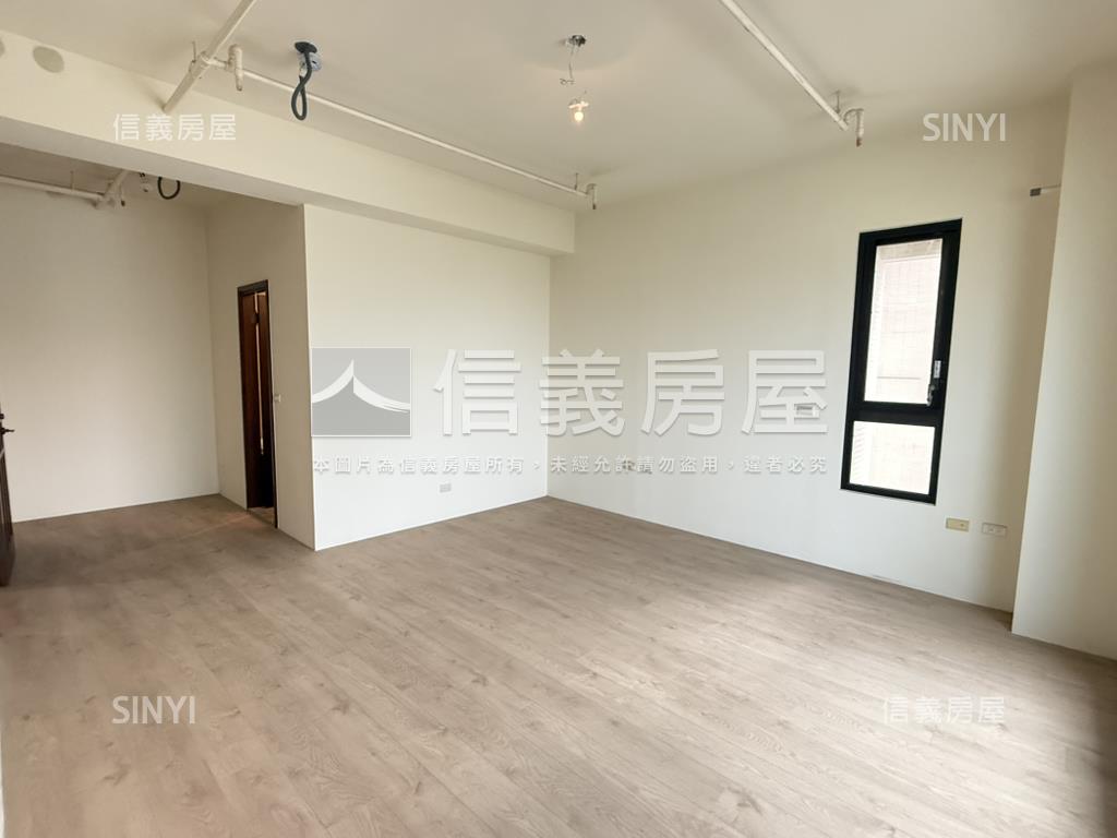 悅世界高樓三房雙平車位房屋室內格局與周邊環境