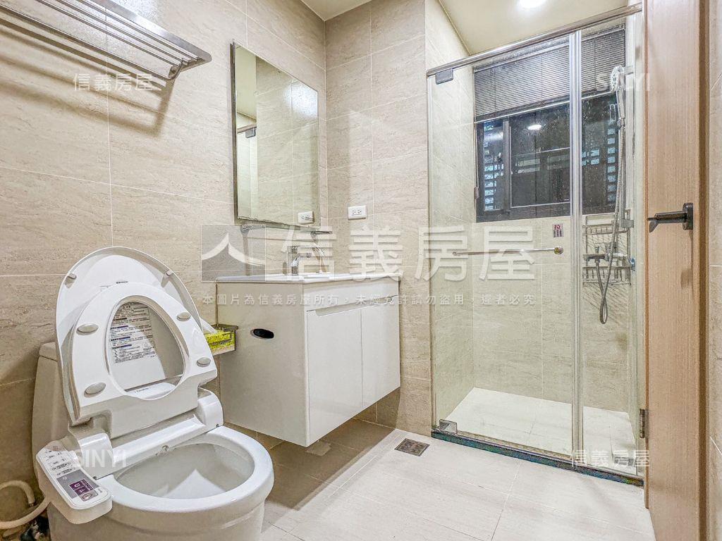 元心璽苑兩房兩衛平面車位房屋室內格局與周邊環境