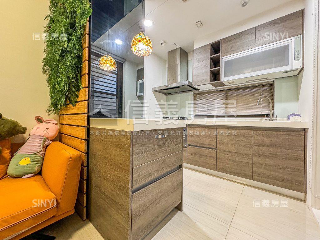 元心璽苑兩房兩衛平面車位房屋室內格局與周邊環境