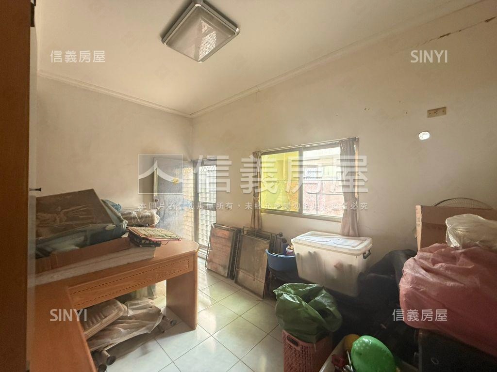 安中路一段ｘ雙面臨路透天房屋室內格局與周邊環境