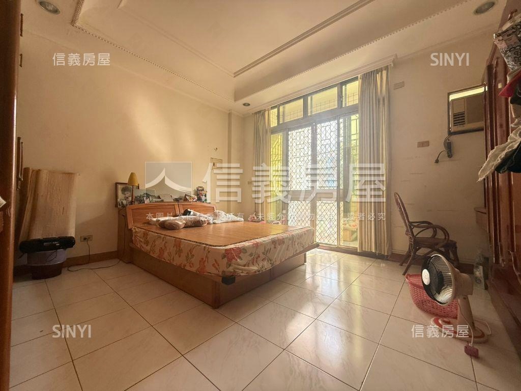 安中路一段ｘ雙面臨路透天房屋室內格局與周邊環境