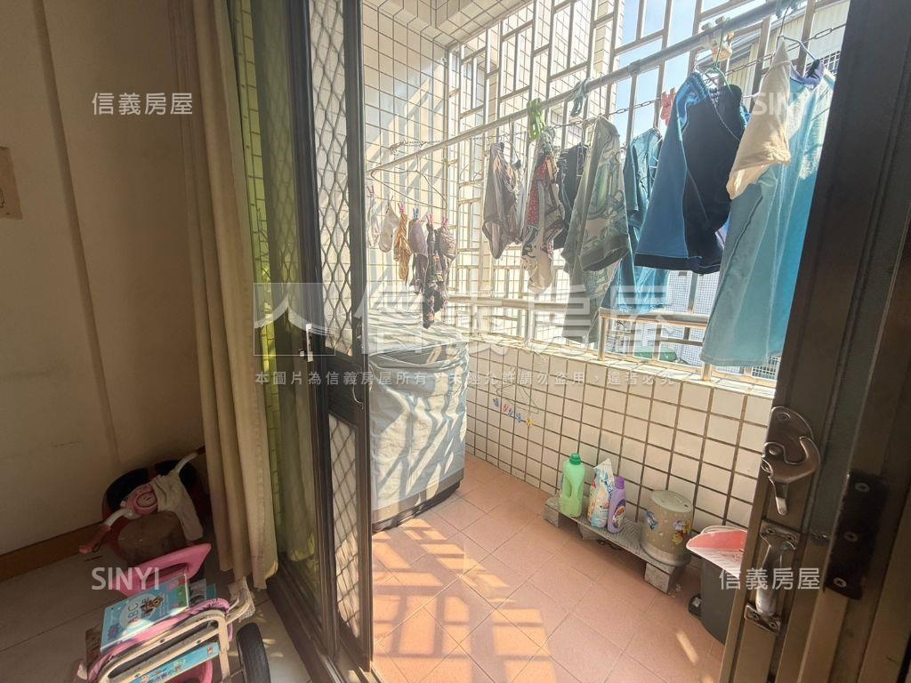 安中路一段ｘ雙面臨路透天房屋室內格局與周邊環境