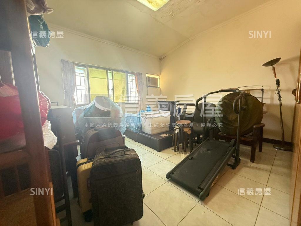 安中路一段ｘ雙面臨路透天房屋室內格局與周邊環境