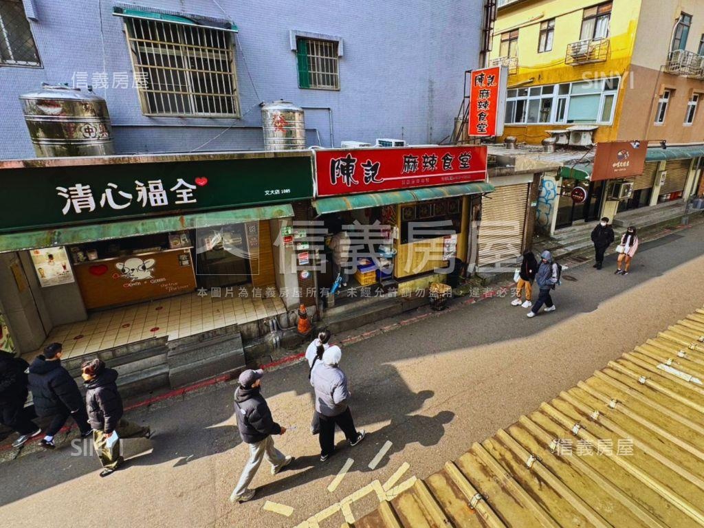 近文化大學１２間雅房超讚房屋室內格局與周邊環境