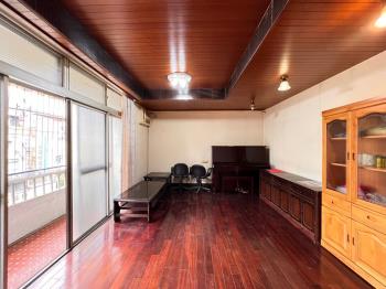 中正路公寓４樓