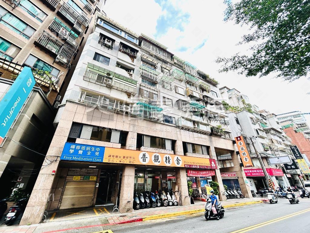 輕鬆入主。內湖精品小宅房屋室內格局與周邊環境