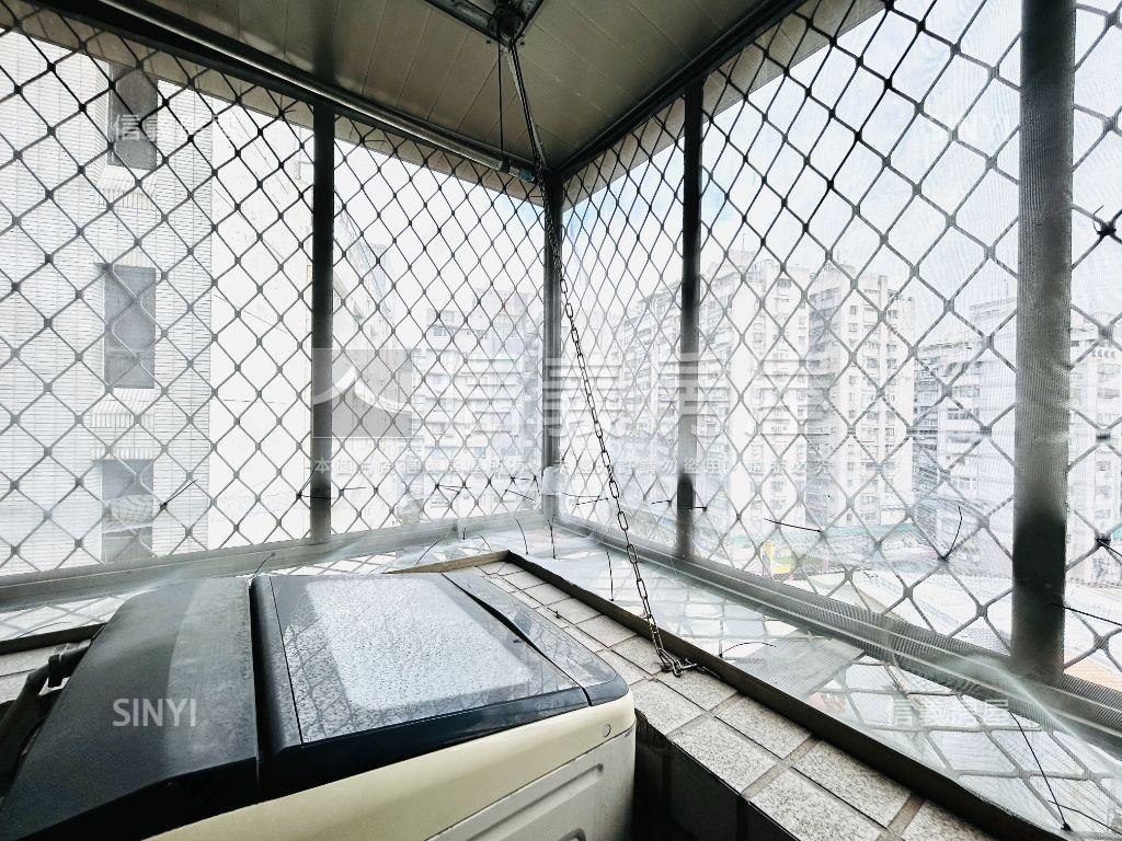 輕鬆入主。內湖精品小宅房屋室內格局與周邊環境