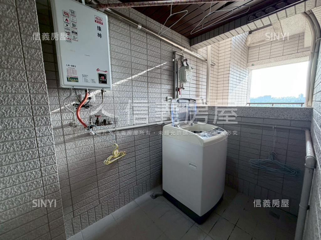 專任璞麗兩房平車房屋室內格局與周邊環境