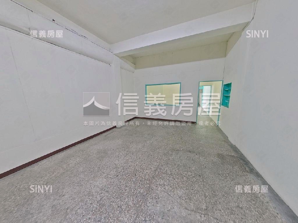 中山路上車水馬龍邊間透店房屋室內格局與周邊環境