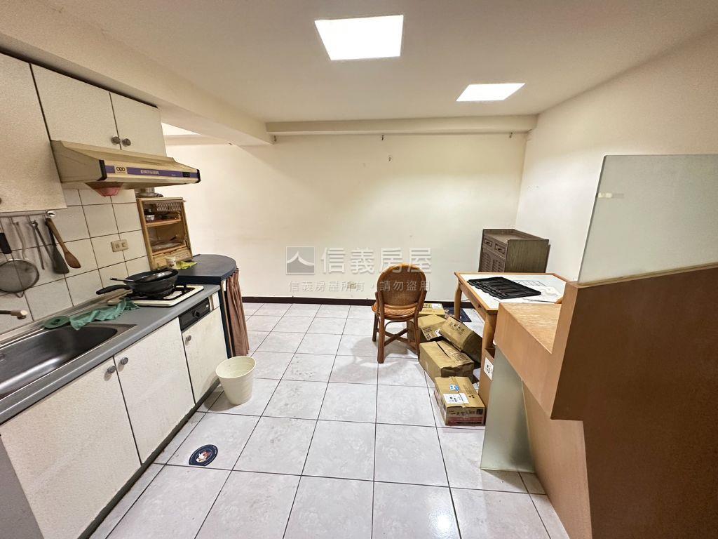 天外天景觀套房房屋室內格局與周邊環境