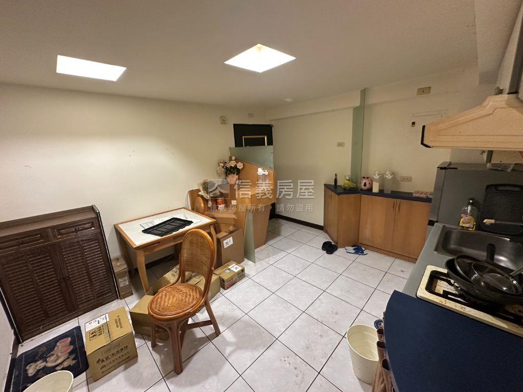 天外天景觀套房房屋室內格局與周邊環境