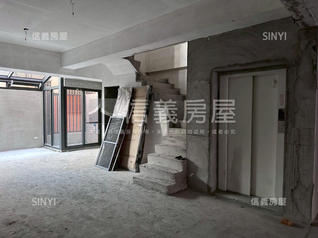 草屯富人區別墅房屋室內格局與周邊環境