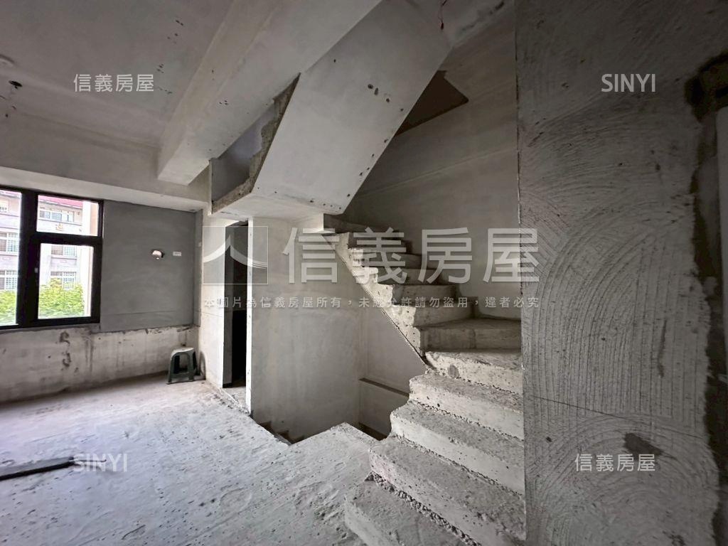 草屯富人區別墅房屋室內格局與周邊環境