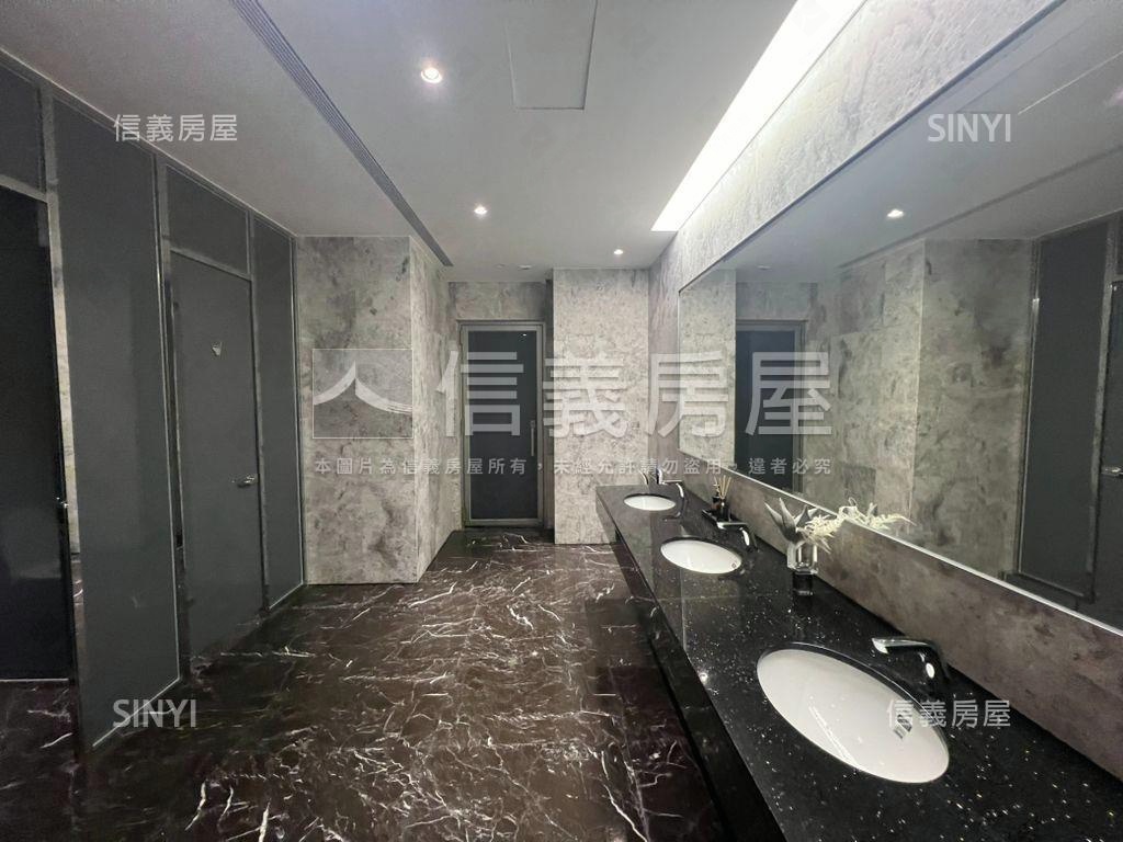 副都心中悅寰宇一號商辦房屋室內格局與周邊環境