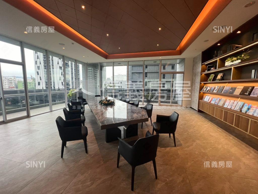 副都心中悅寰宇一號商辦房屋室內格局與周邊環境