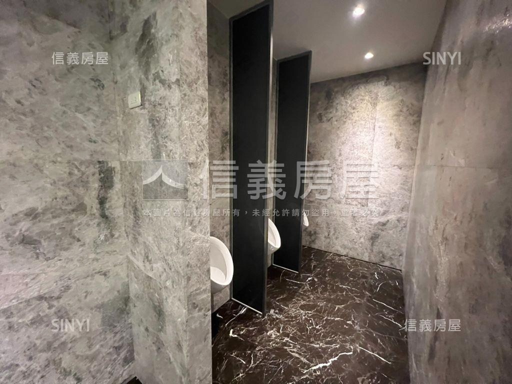 副都心中悅寰宇一號商辦房屋室內格局與周邊環境