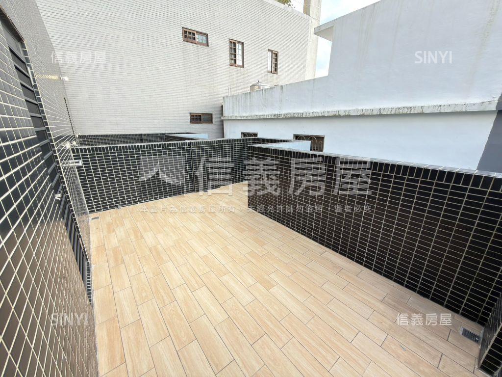 中壢龍岡稀有電梯美墅房屋室內格局與周邊環境