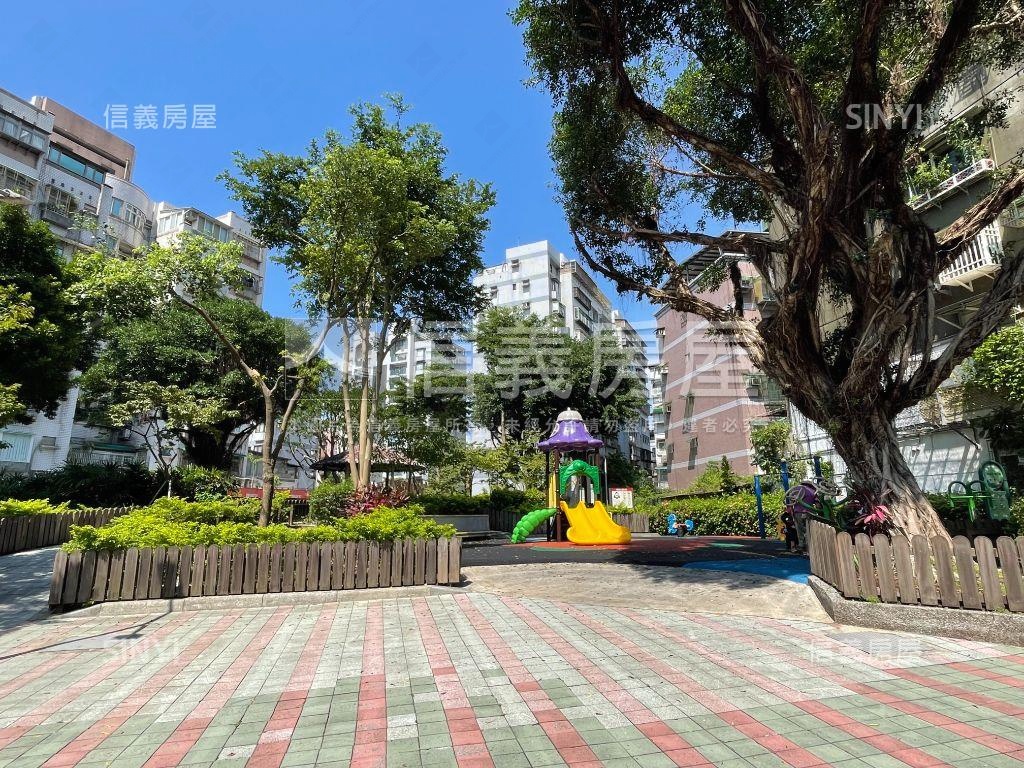 捷運靜境｜東湖一樓雙衛居房屋室內格局與周邊環境