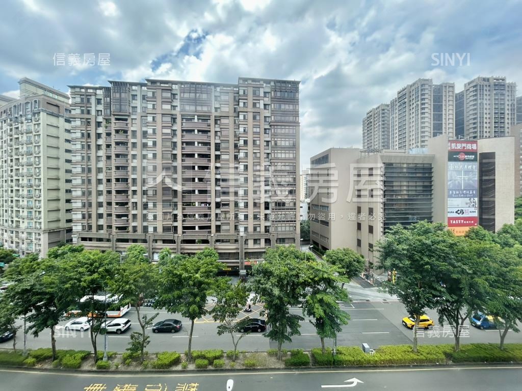 哲里˙樹景精裝３房車位房屋室內格局與周邊環境