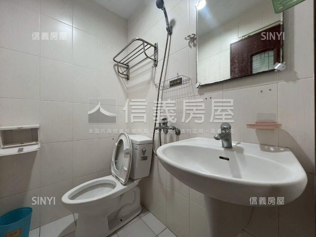 新市間間套房投資收租美透房屋室內格局與周邊環境