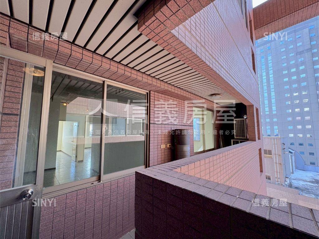 國唐國寶高樓朝南視野房屋室內格局與周邊環境