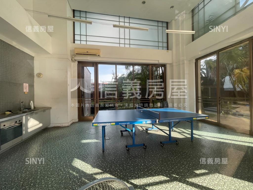 近竹北喜來登稀缺店面房屋室內格局與周邊環境