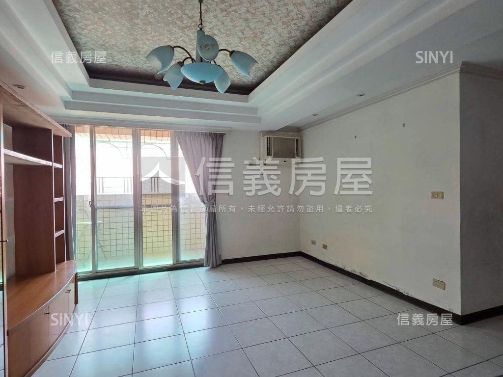 捷運採光三房前後陽台房屋室內格局與周邊環境