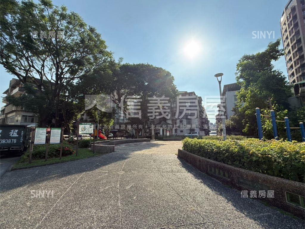 青耘上高樓美景車位房屋室內格局與周邊環境