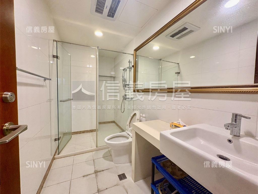 西門帆船地標阿曼ＴＩＴ房屋室內格局與周邊環境