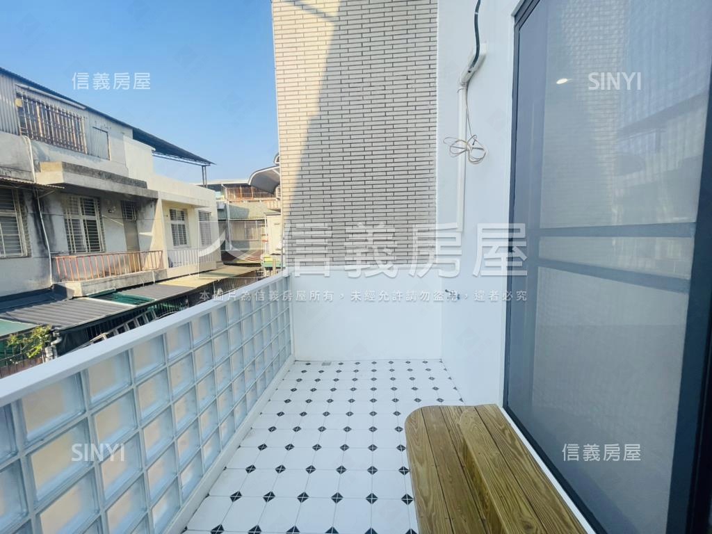 走路到公園車墅美透天房屋室內格局與周邊環境